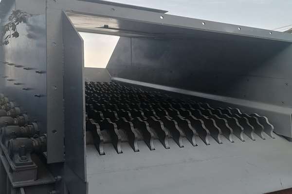 多級聯(lián)動輥軸篩 多級聯(lián)動輥軸篩