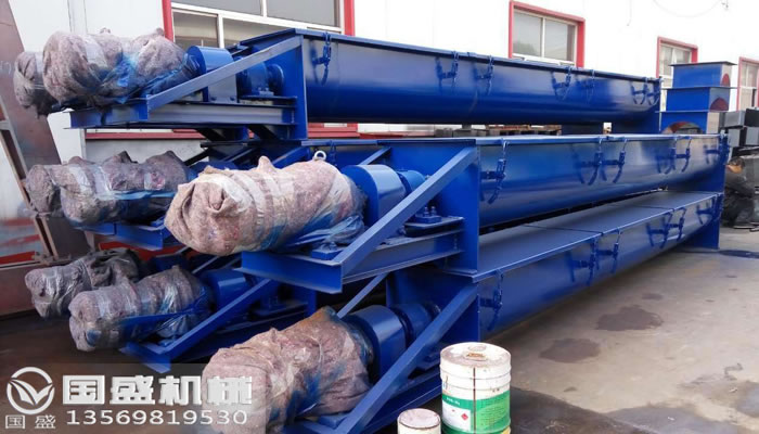 糞便蛟龍輸送機(jī) 糞便蛟龍輸送機(jī)